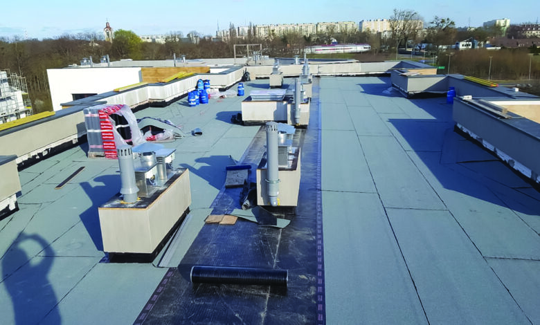Rolowane hydroizolacje bitumiczne dach płaski papy