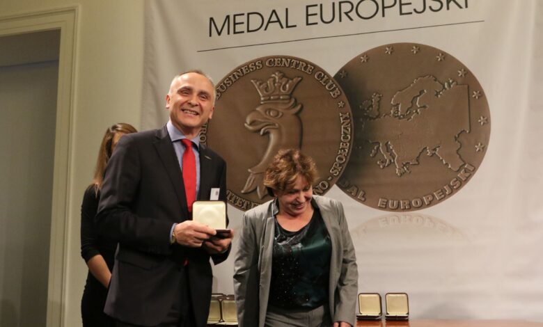 Blachy Pruszyński z Medalem Europejskim Nasz dekarz