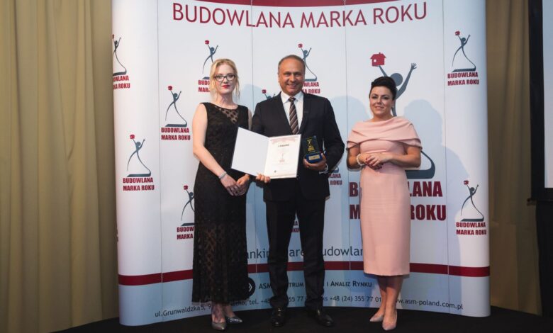 FAKRO potrójnym laureatem Budowlana Marka Roku Nasz Dekarz