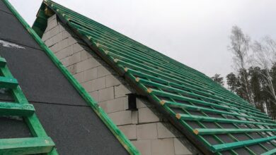 kto wybiera materiały na dach – inwestor czy dekarz? Nasz Dekarz