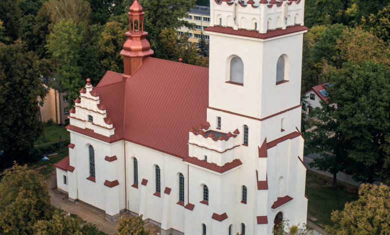 Dach kościoła w Białowieży Nasz Dekarz