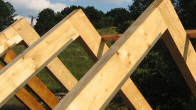 Połączenia ciesielskie – krokwie w kalenicy naszdekarz.com.pl