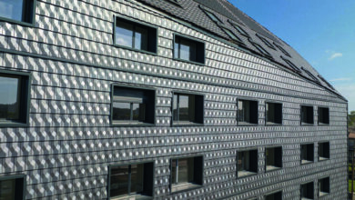 Dachówki ceramiczne Zamarat Edilians na elewacji