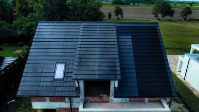Zintegrowany system fotowoltaiczny Wevolt X-Tile wienerberger