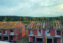 Zamiana więźby tradycyjnej na prefabrykowaną