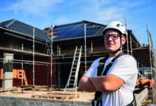 Zintegrowany system SunLACE marki swissporTON montaż przez dekarzy